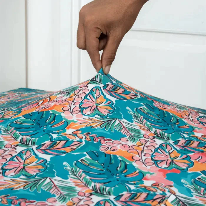 Palm Delight Stretchable Table Cover