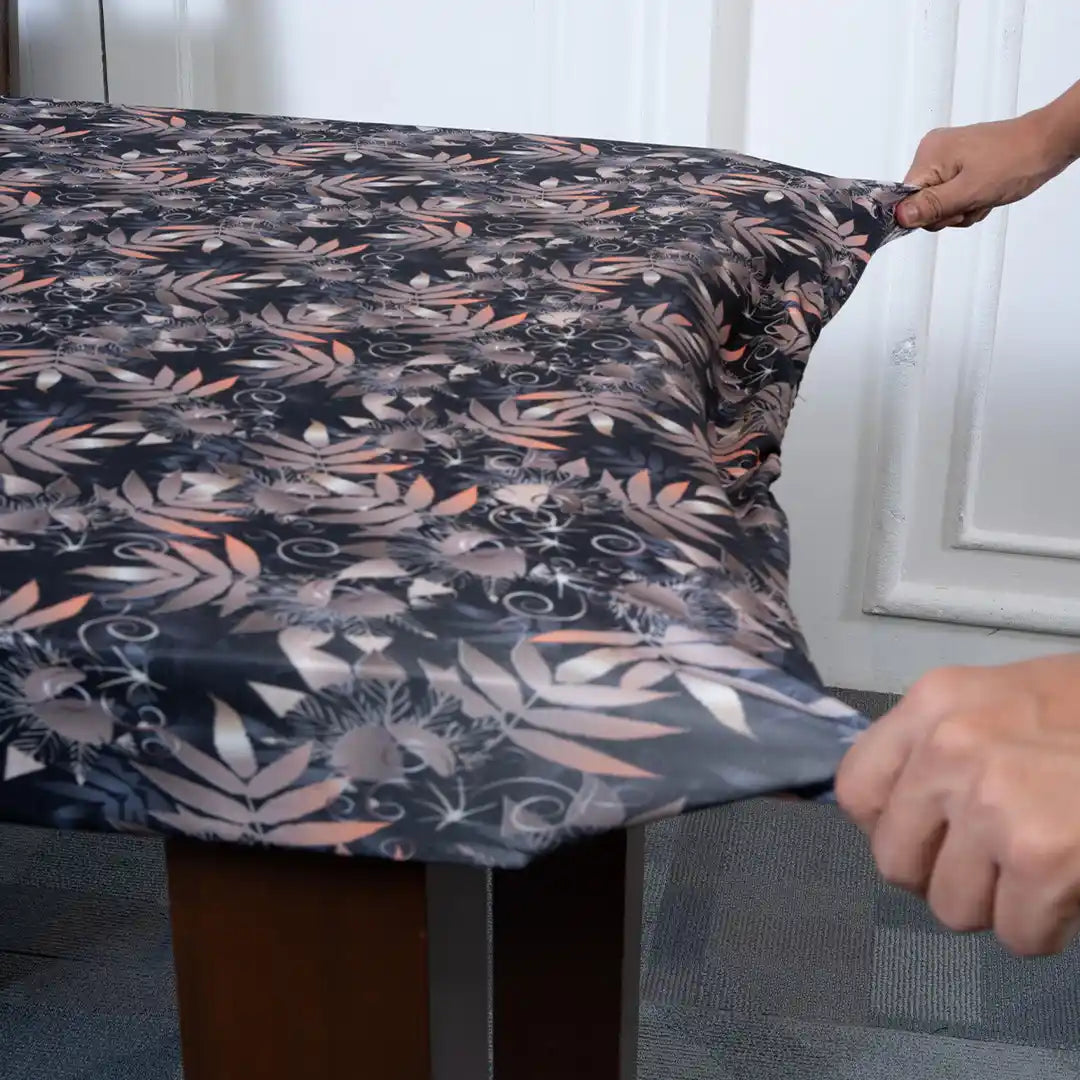 DivineTrendz Exclusive - Black Leaves Elastic Table Cover