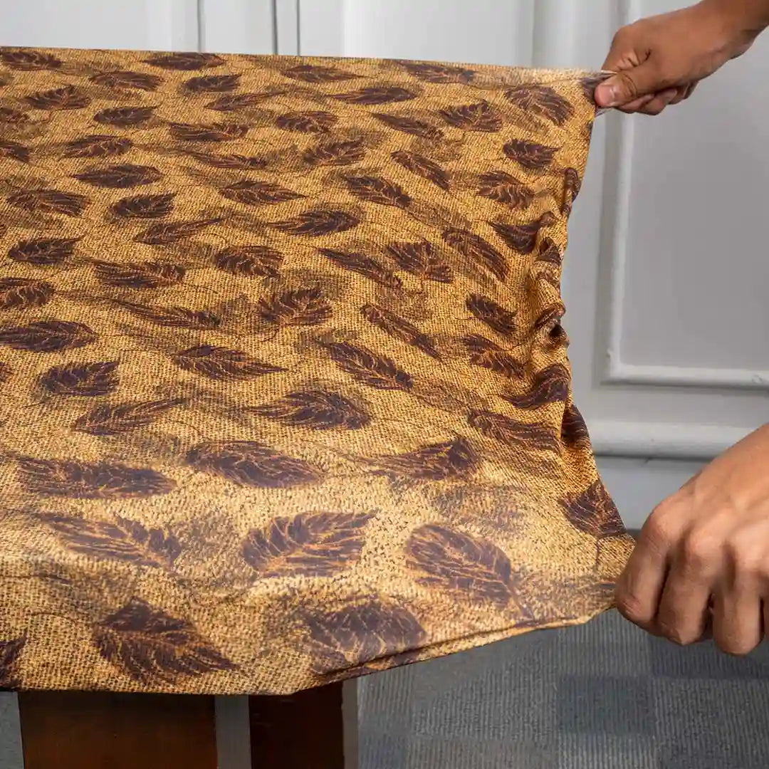 DivineTrendz Exclusive -   Dry Leaves Elastic Table Cover