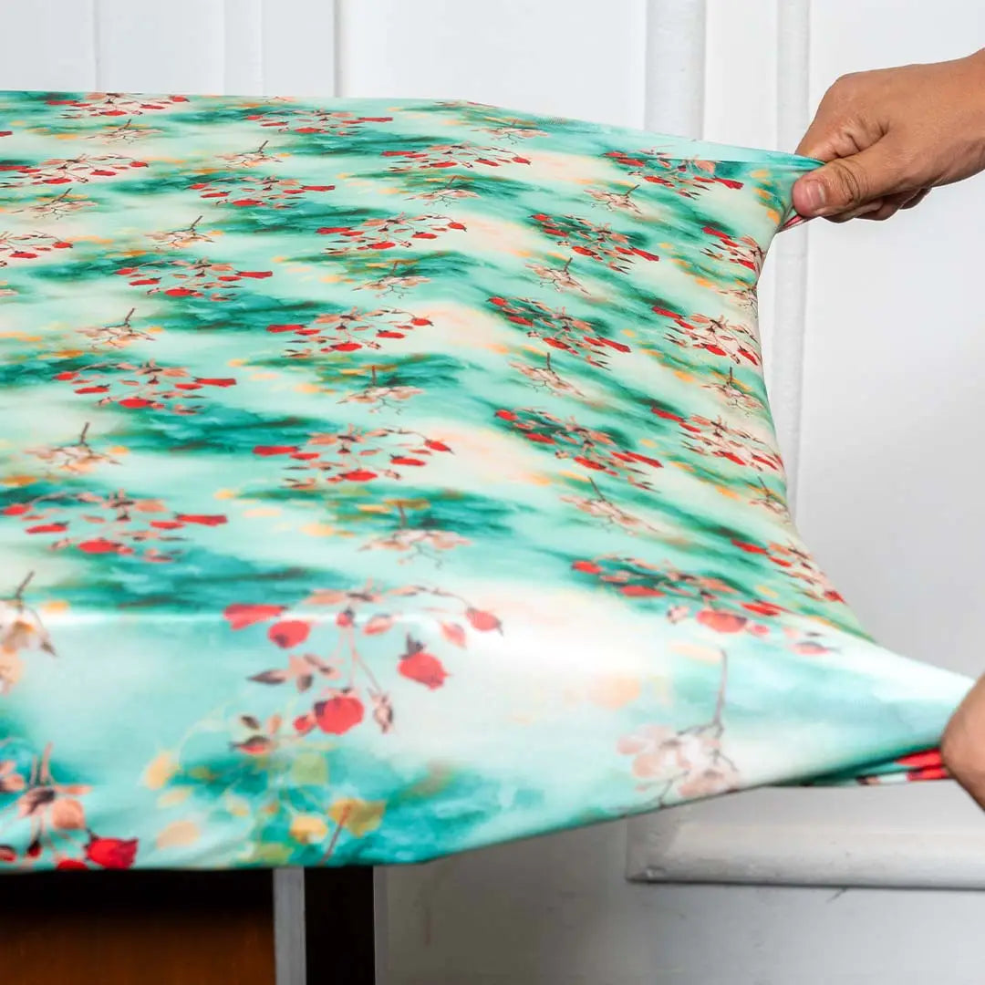 Green Tulip Stretchable Table Cover