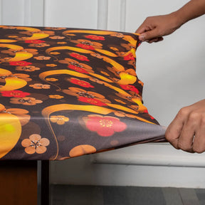 DivineTrendz Exclusive - Retro Flowers Elastic Table Cover